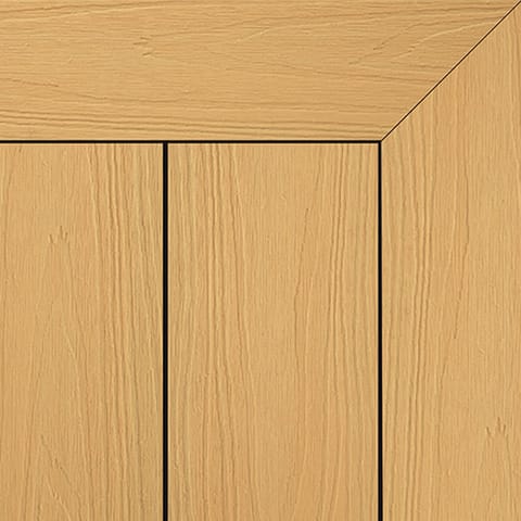 Close-up of Brite HD PRO composite deck boards in Aussie Oak, a pale honey woodgrain, with a mitred picture-frame corner